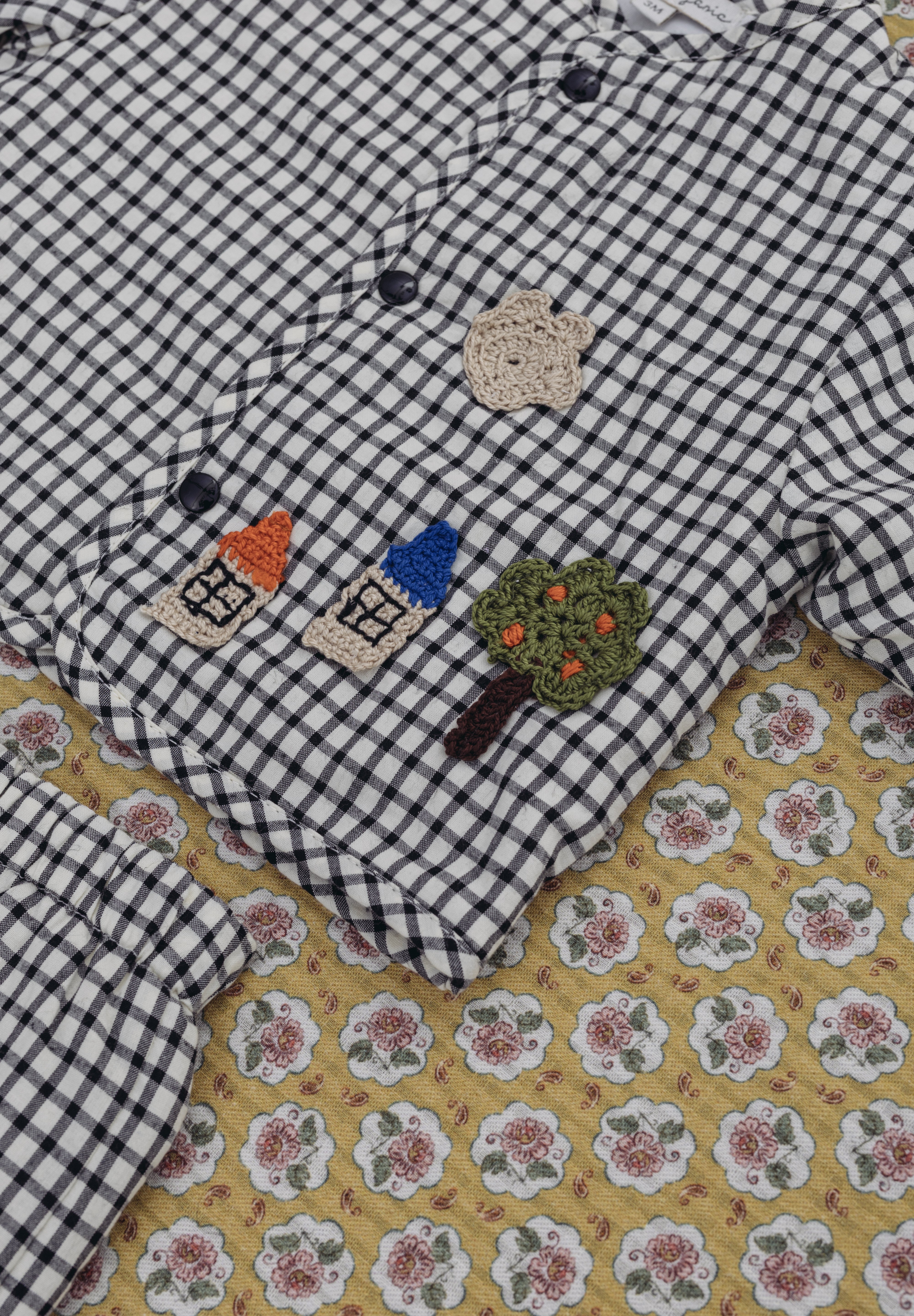 Bebe Organic Baby Cotton Set in Little City (Pierre)