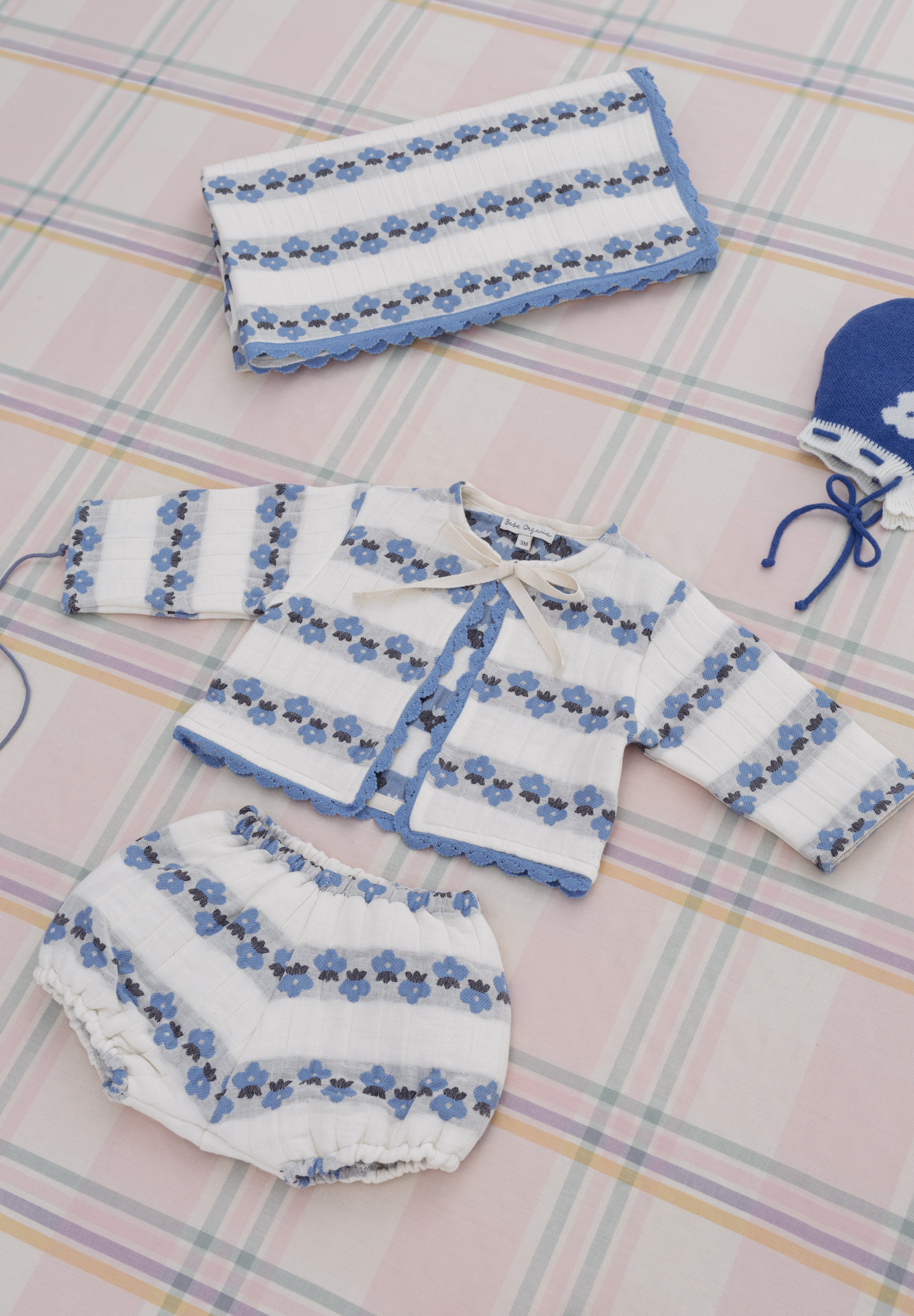 Bebe Organic Baby Set in Flower Stripe (Scilla)
